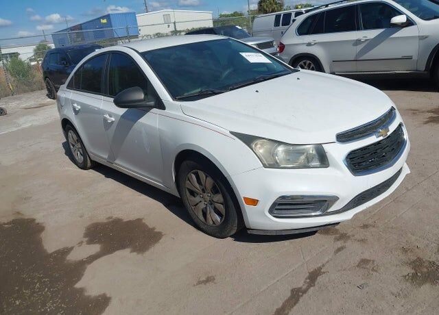 2015 CHEVROLET Cruze
