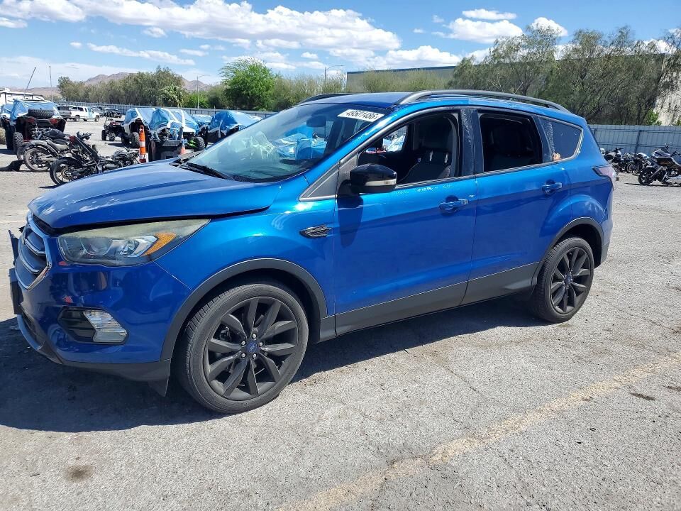2017 FORD Escape