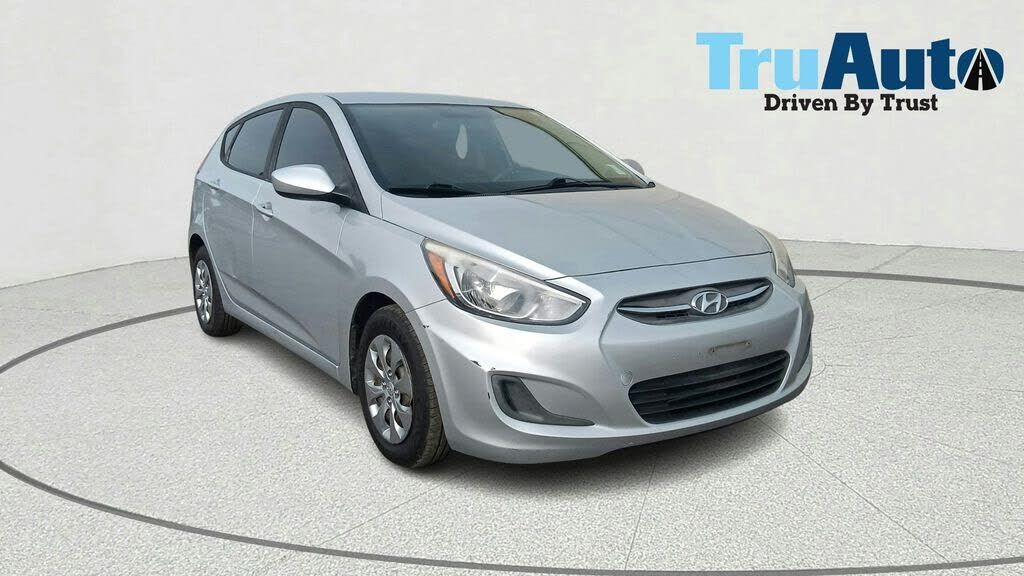 2017 HYUNDAI Accent