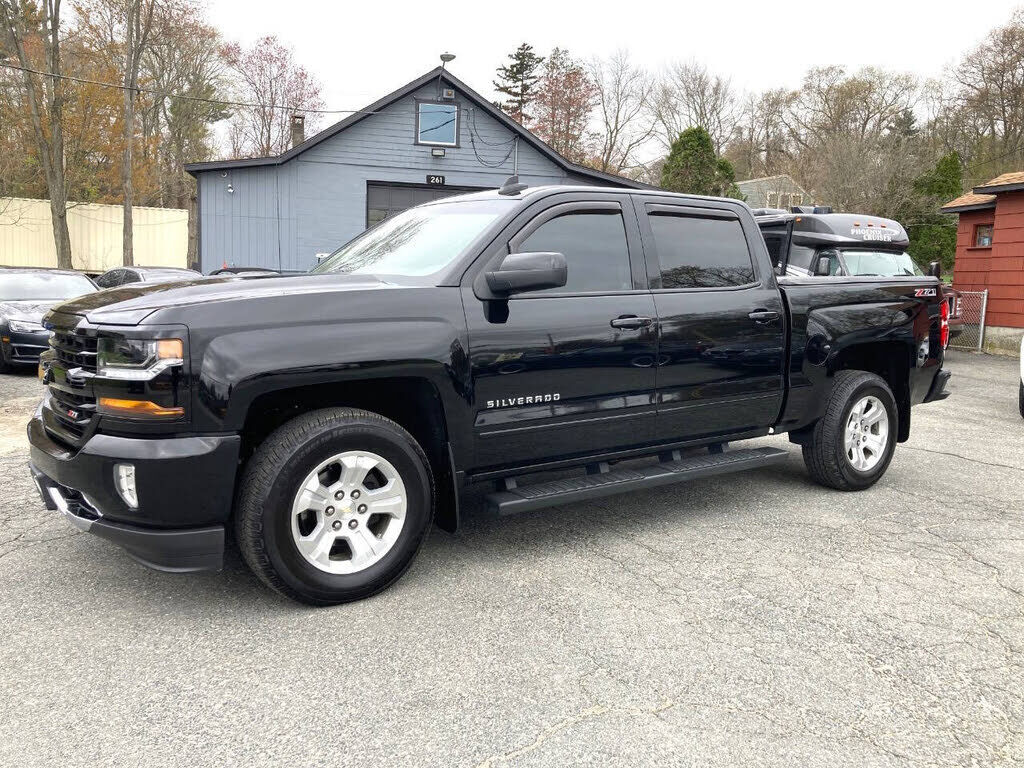 2017 CHEVROLET Silverado