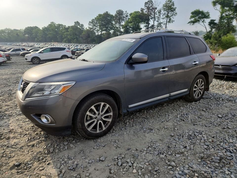 2016 NISSAN Pathfinder
