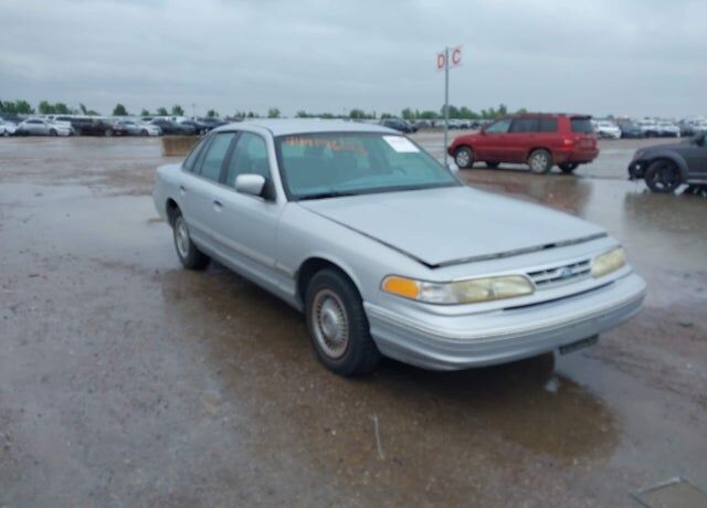 1997 FORD Crown Victoria