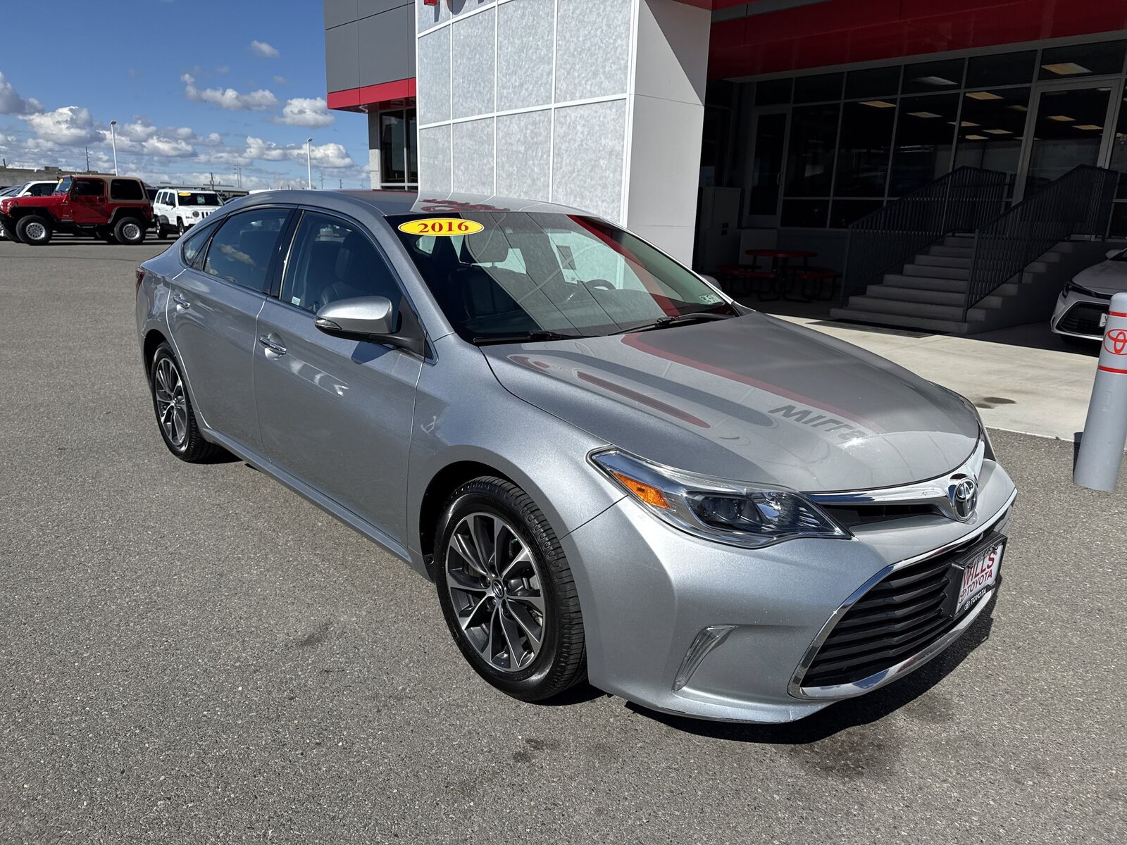 2016 TOYOTA Avalon