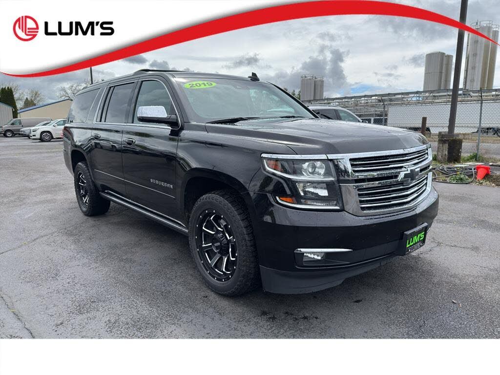 2019 CHEVROLET Suburban