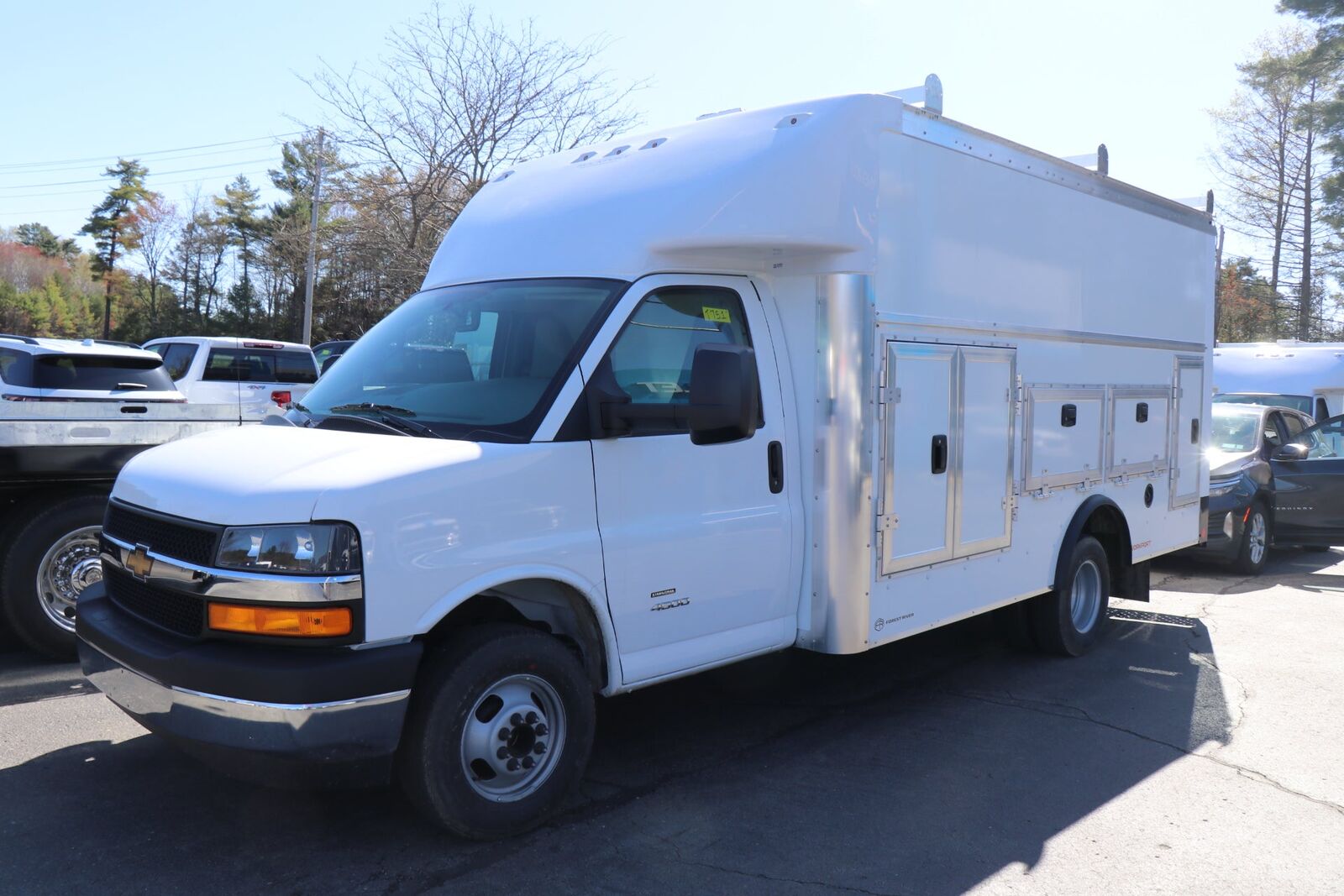 2026 CHEVROLET Express