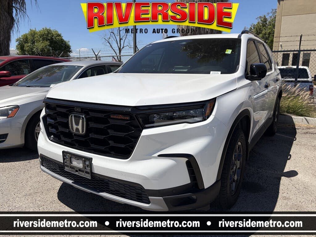 2023 HONDA Pilot