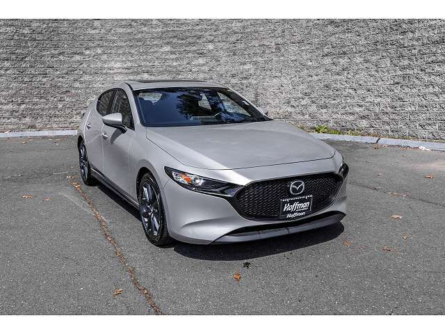 2022 MAZDA Mazda3
