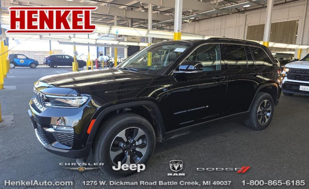 2023 JEEP Grand Cherokee