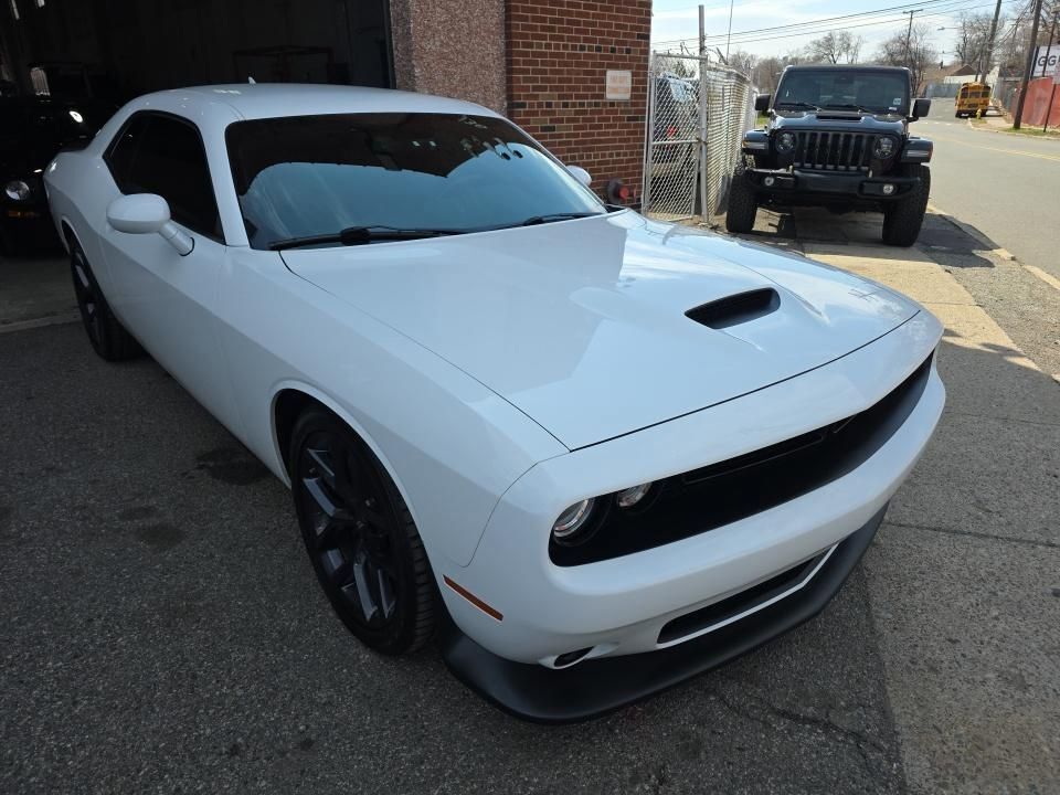 2022 DODGE Challenger