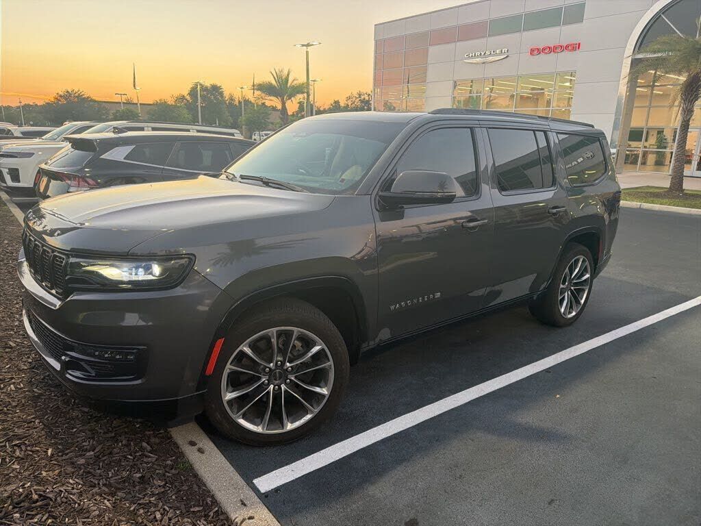 2022 JEEP Wagoneer
