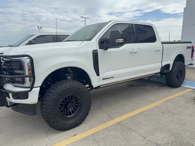 2025 FORD F-250