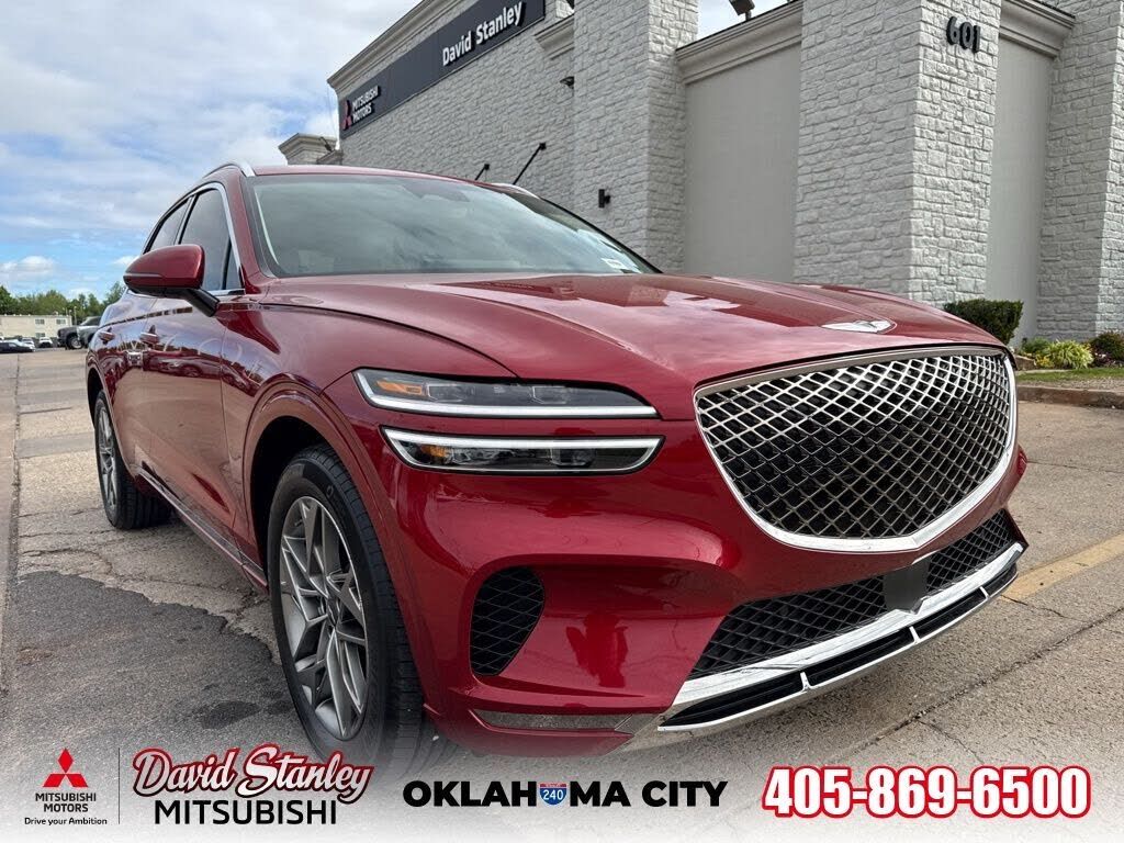 2025 GENESIS GV70