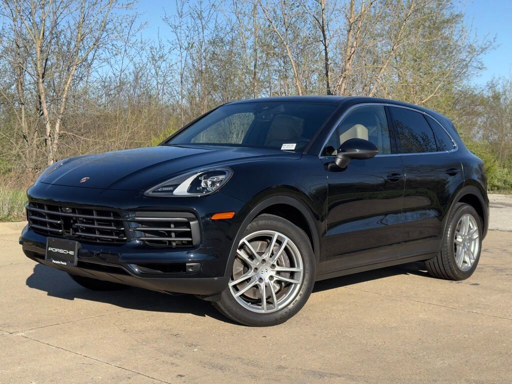 2023 PORSCHE Cayenne