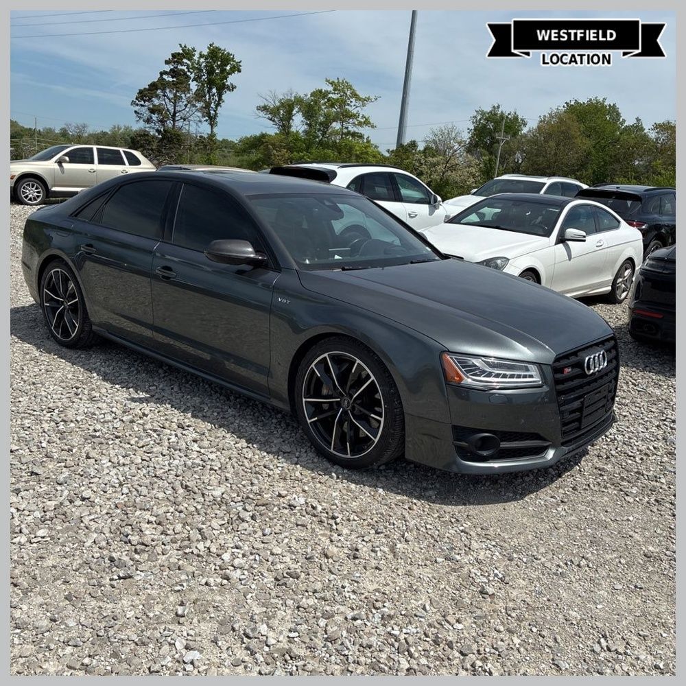2017 AUDI S8