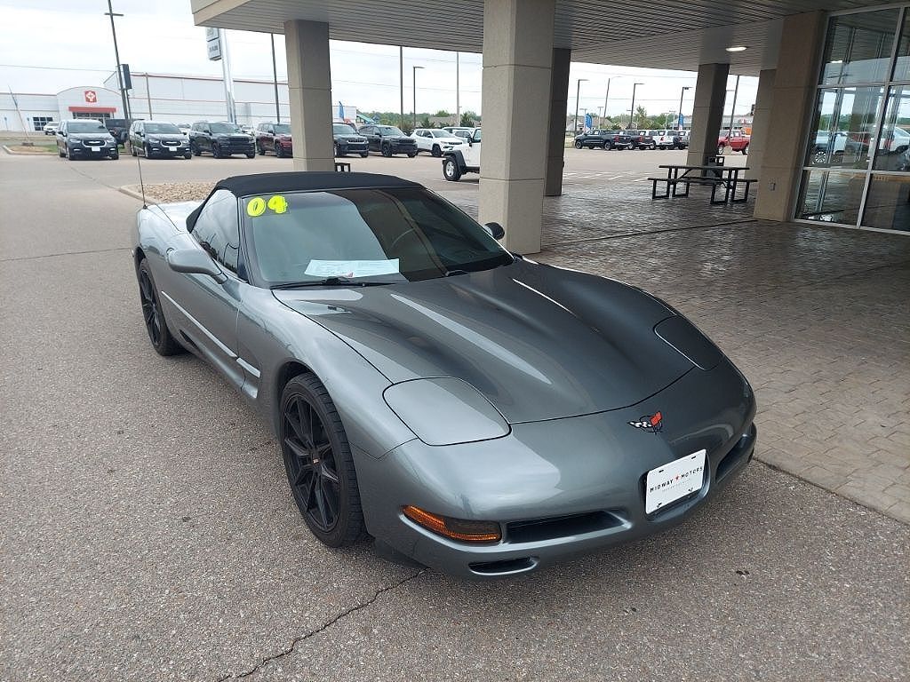 2004 CHEVROLET Corvette