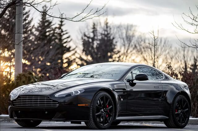 Aston Martin V8 Vantage