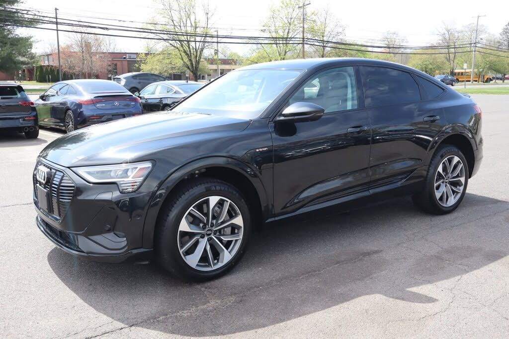 2021 AUDI e-tron Sportback