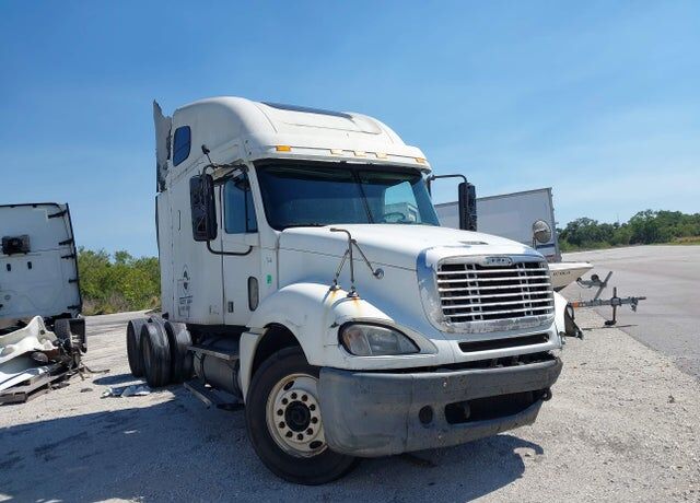 2007 FREIGHTLINER Columbia