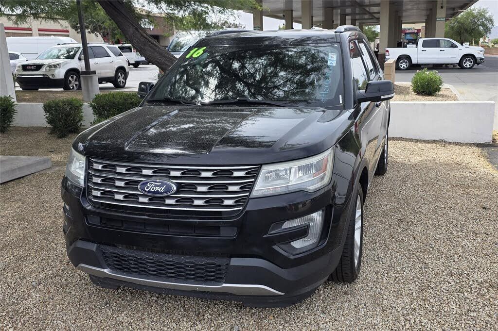 2016 FORD Explorer