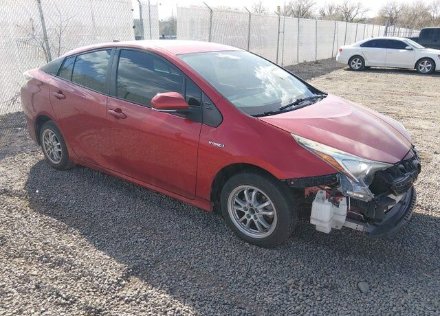 2016 TOYOTA PRIUS