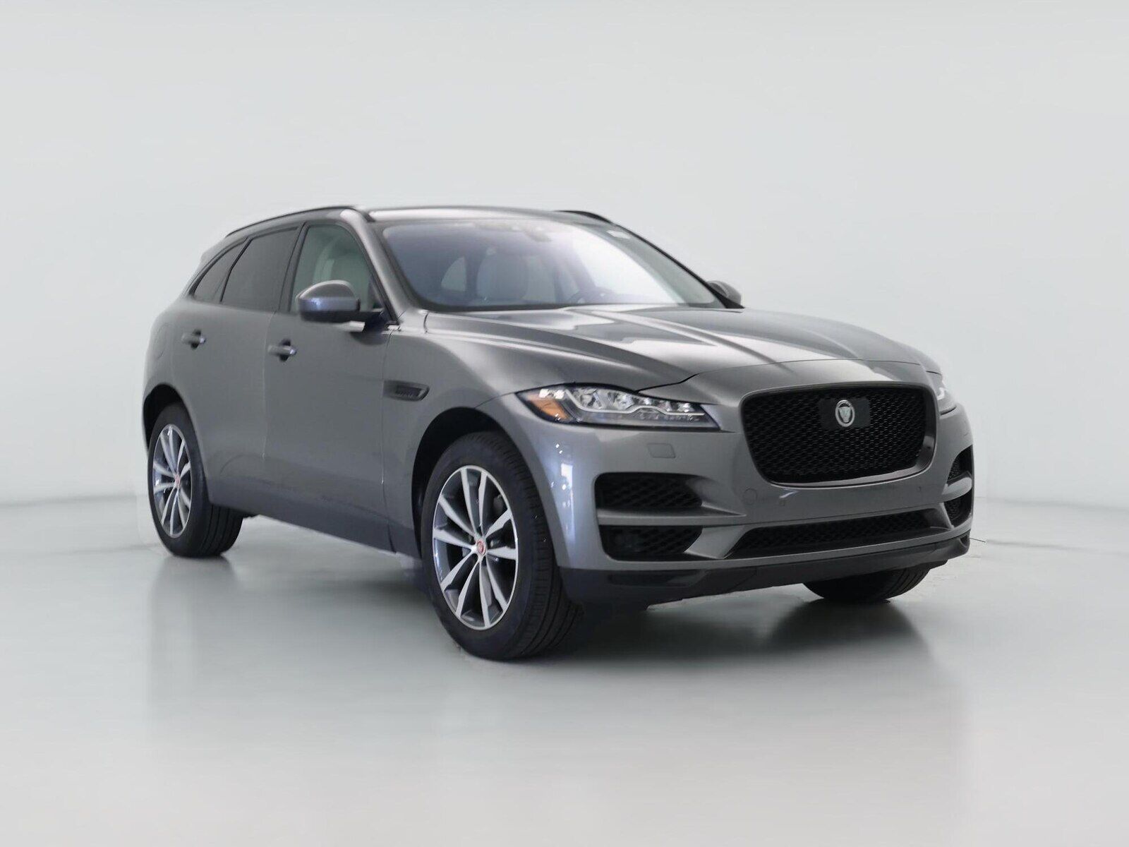 2019 JAGUAR F-Pace