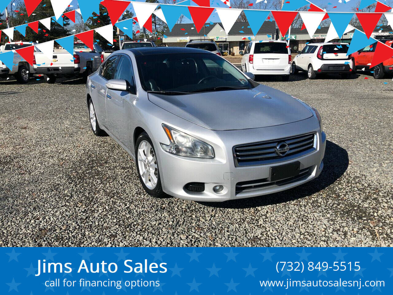 2012 NISSAN Maxima