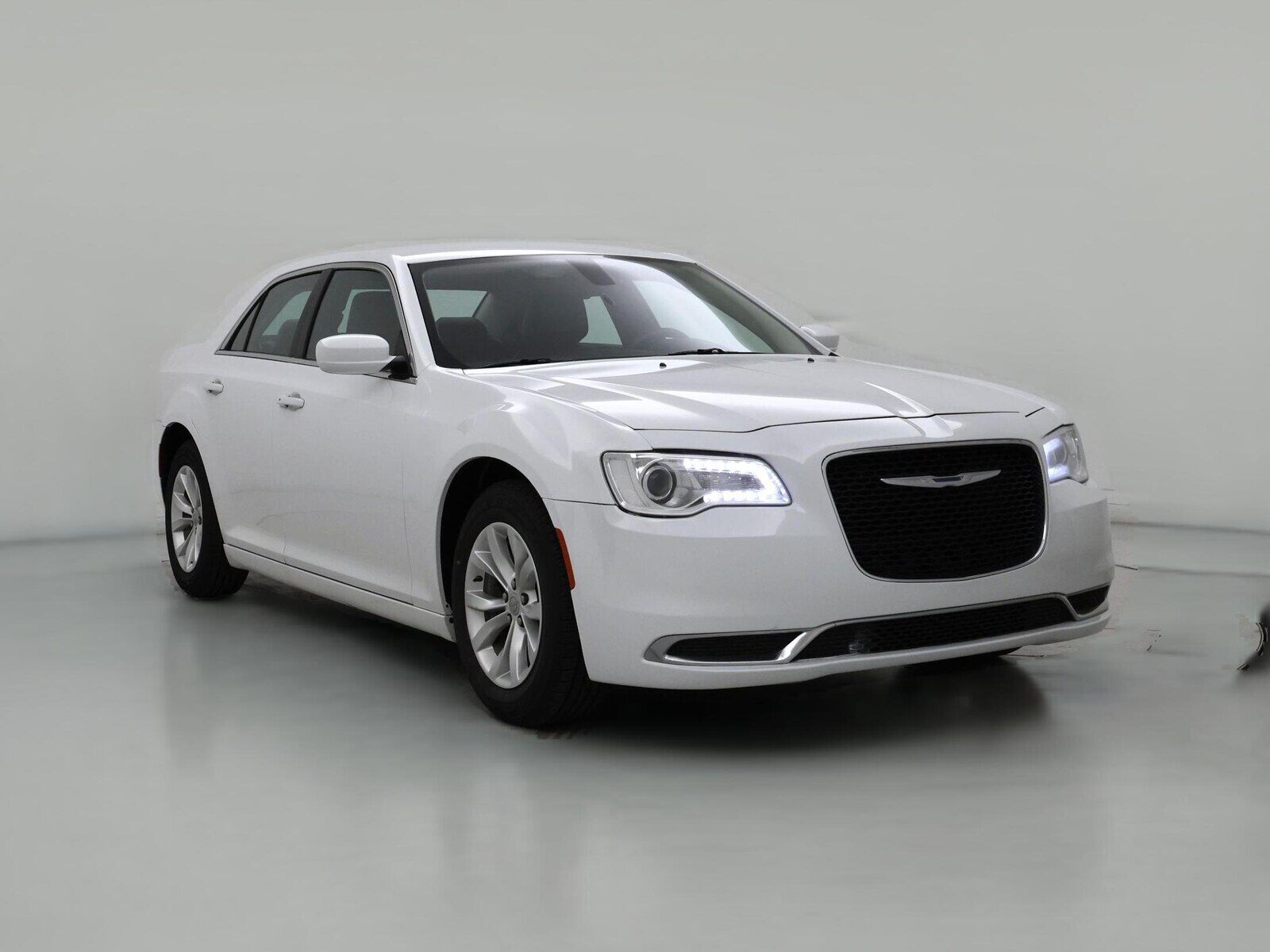 2015 CHRYSLER 300