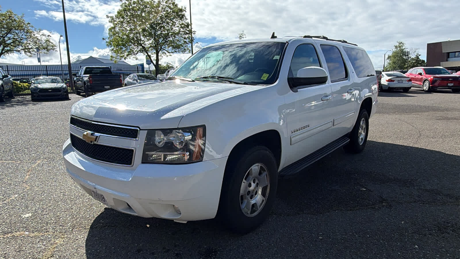 2014 CHEVROLET Suburban
