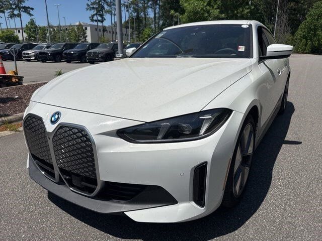 2025 BMW i4
