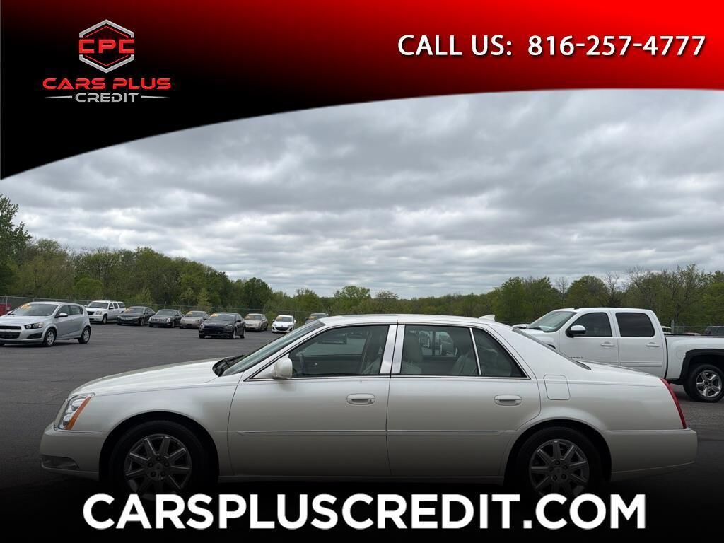 2011 CADILLAC DTS