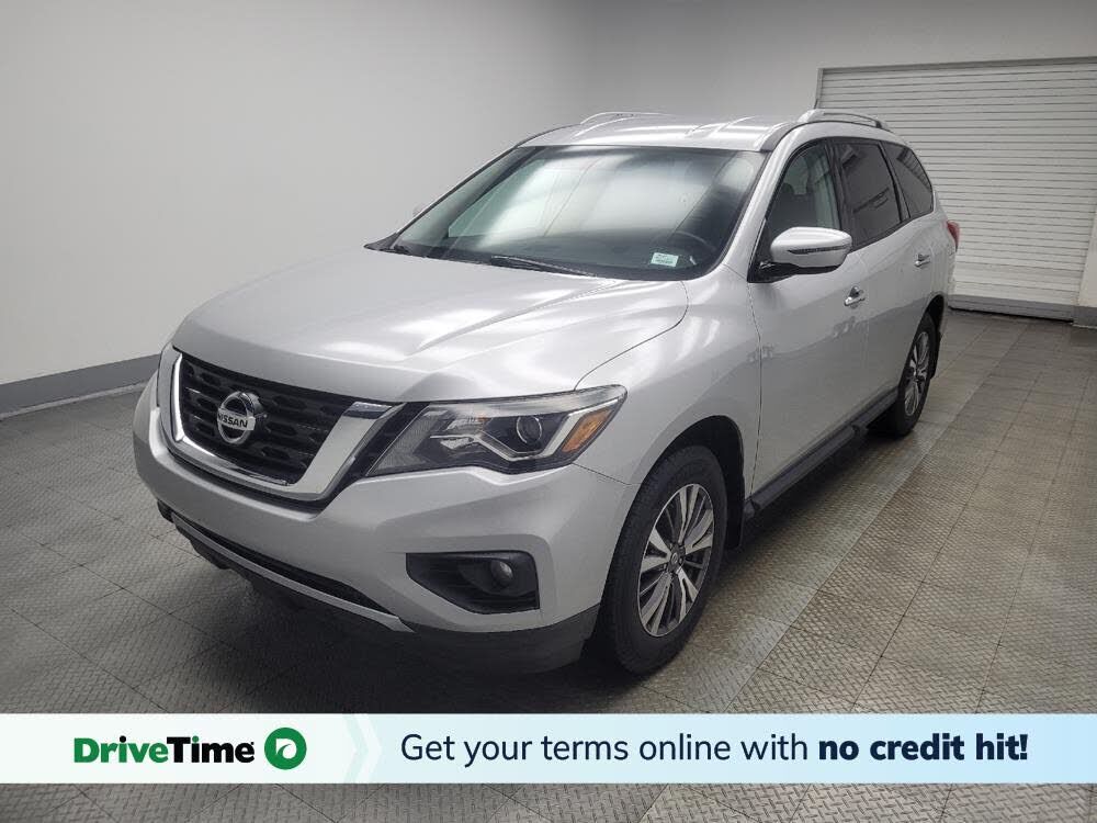 2017 NISSAN Pathfinder