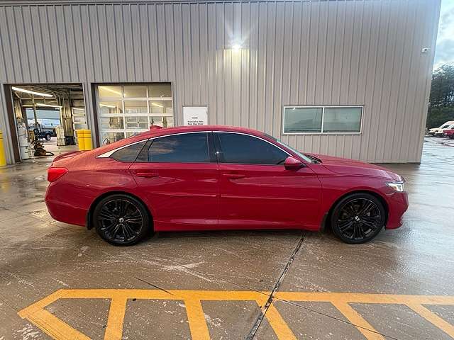 2020 HONDA Accord
