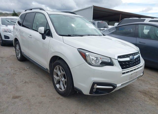 2017 SUBARU Forester