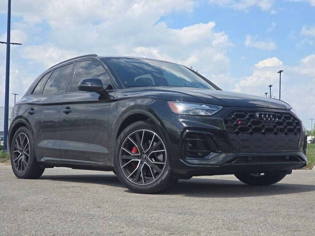 2025 AUDI SQ5