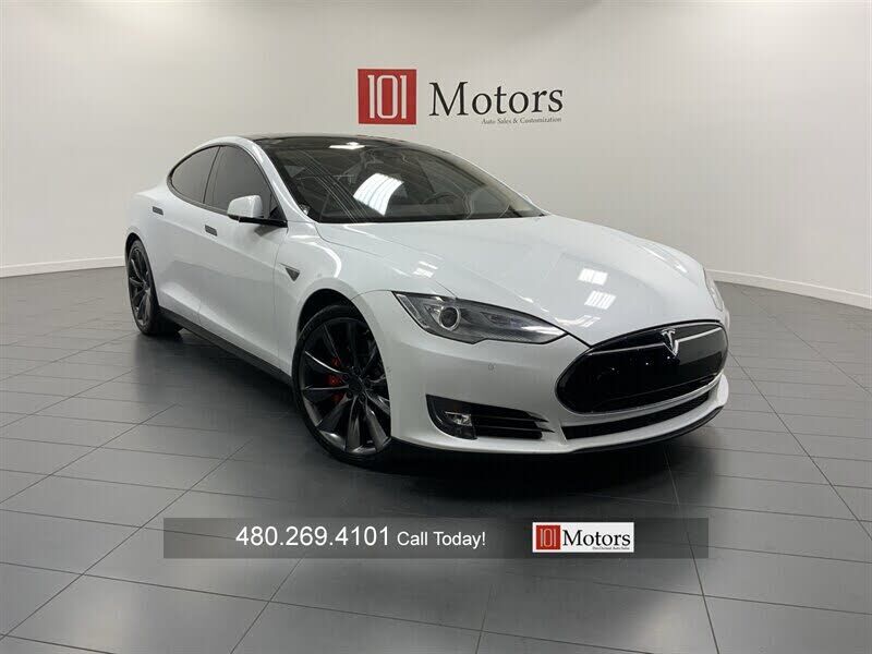 2014 TESLA Model S