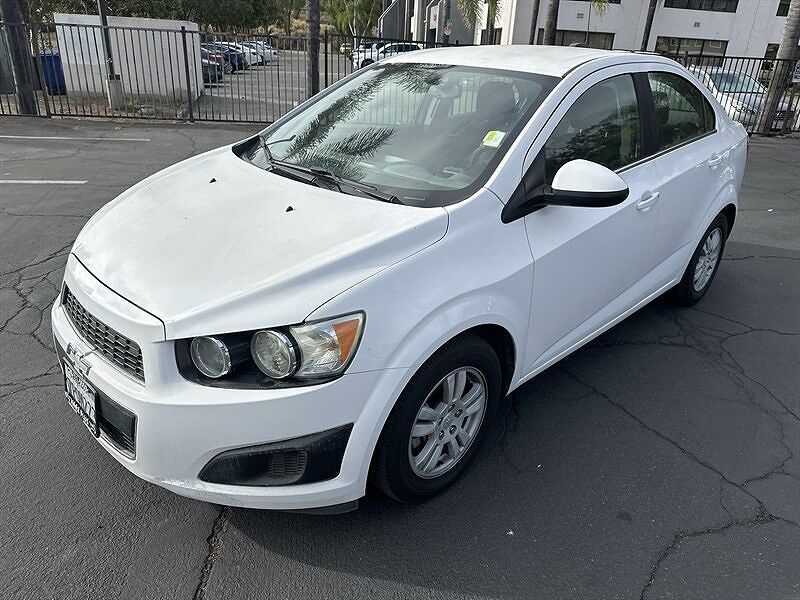 2016 CHEVROLET Sonic