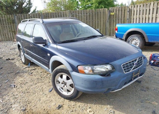 2001 VOLVO V70