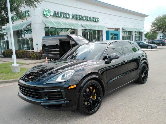 2021 PORSCHE Cayenne