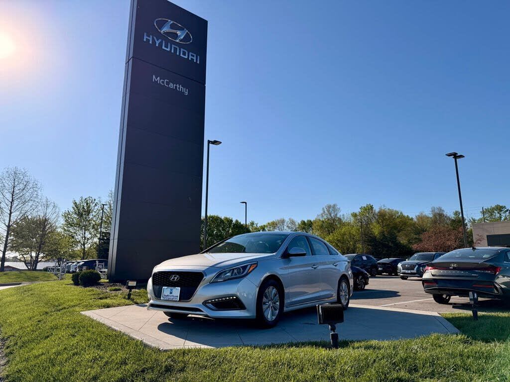 2017 HYUNDAI Sonata