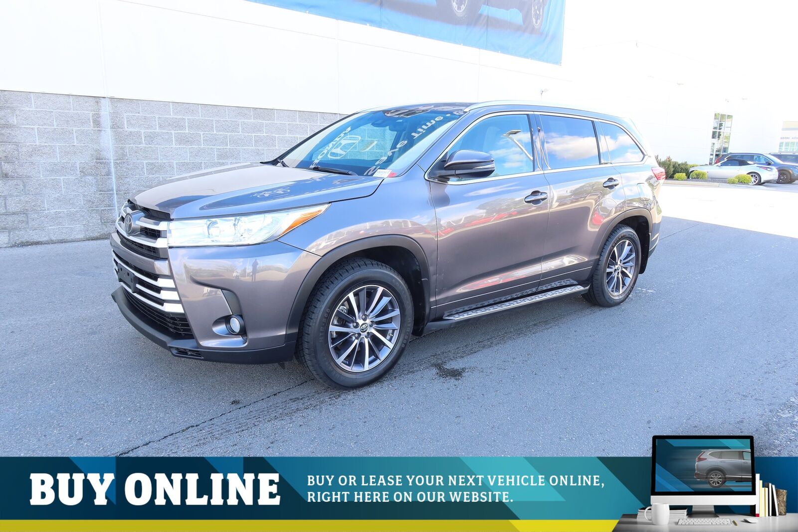 2017 TOYOTA Highlander