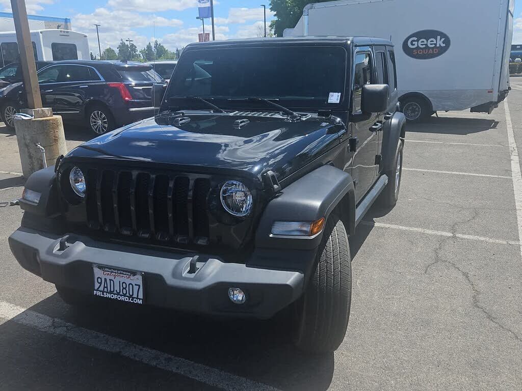 2022 JEEP Wrangler