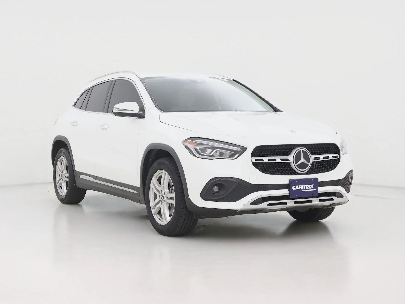 2022 MERCEDES-BENZ GLA-Class