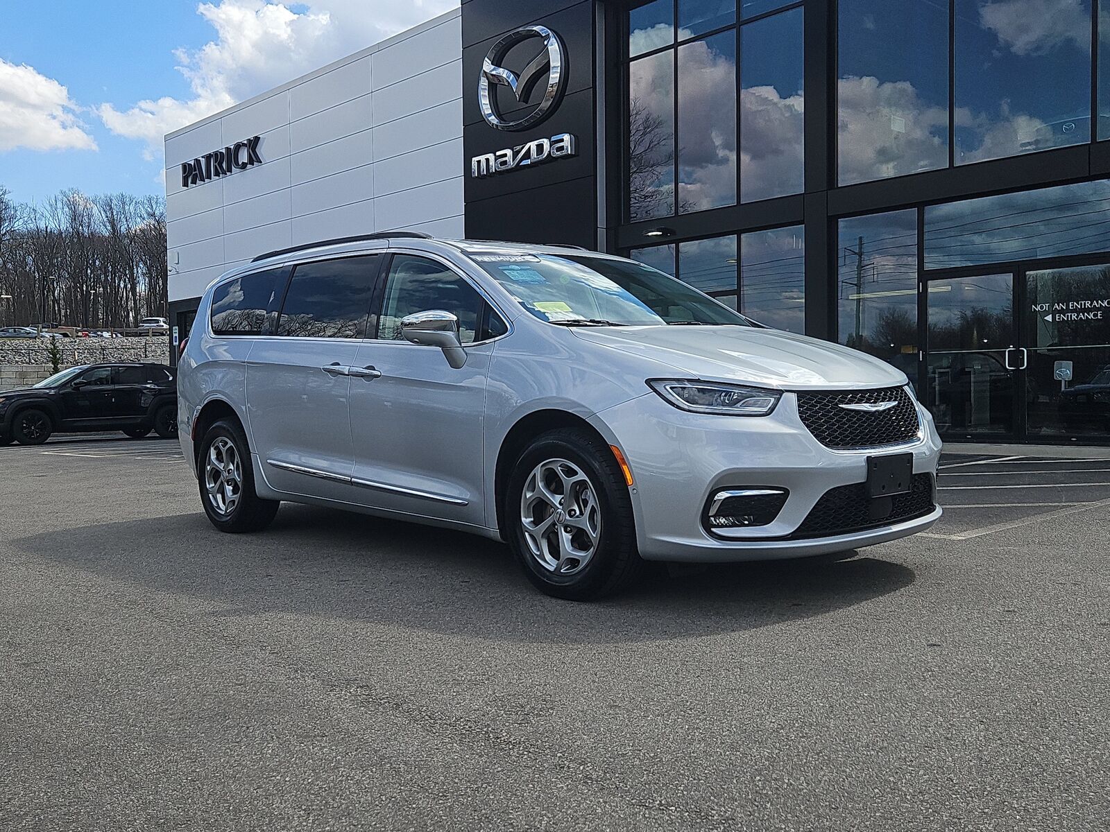 2022 CHRYSLER Pacifica