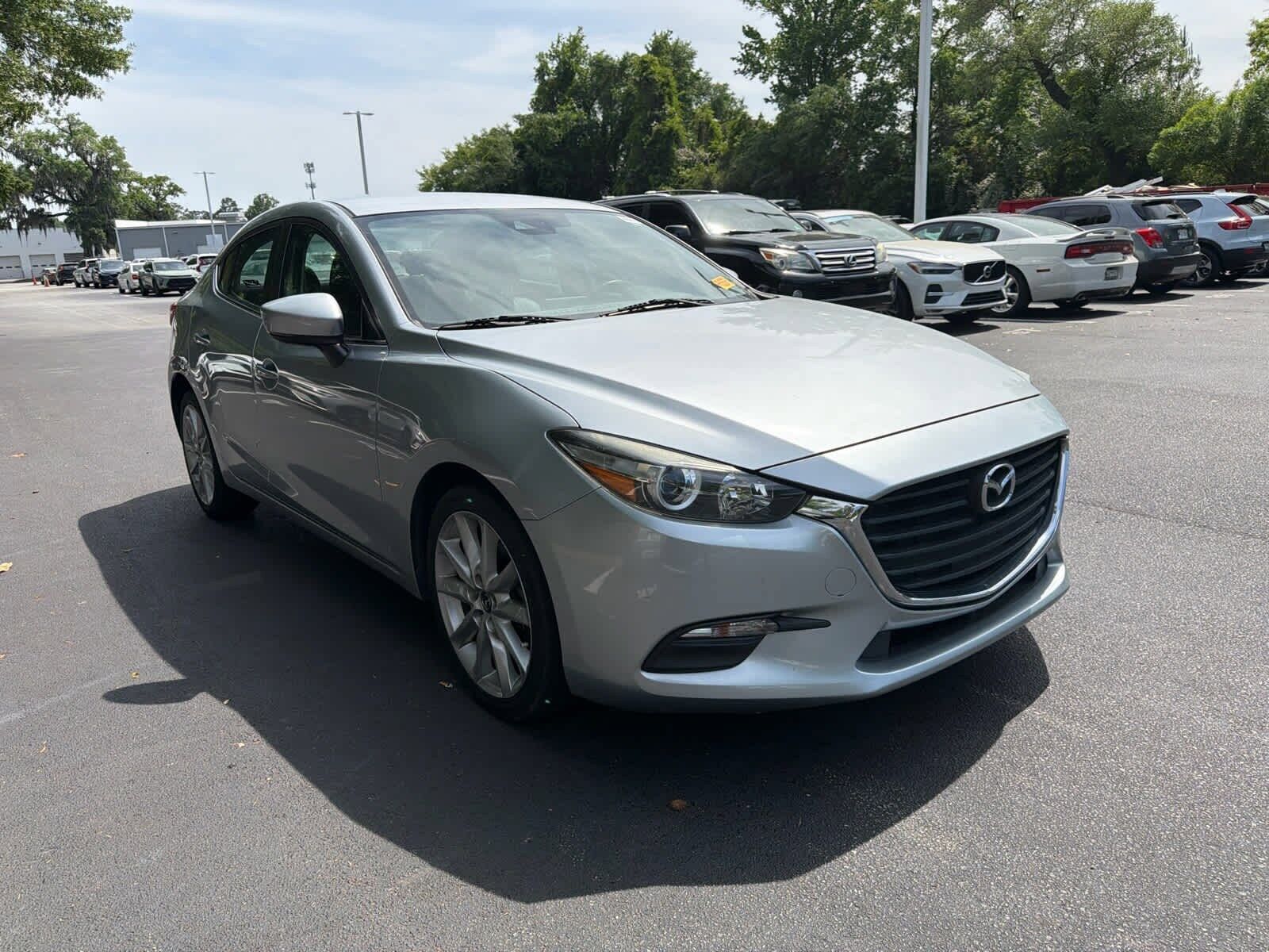 2017 MAZDA Mazda3