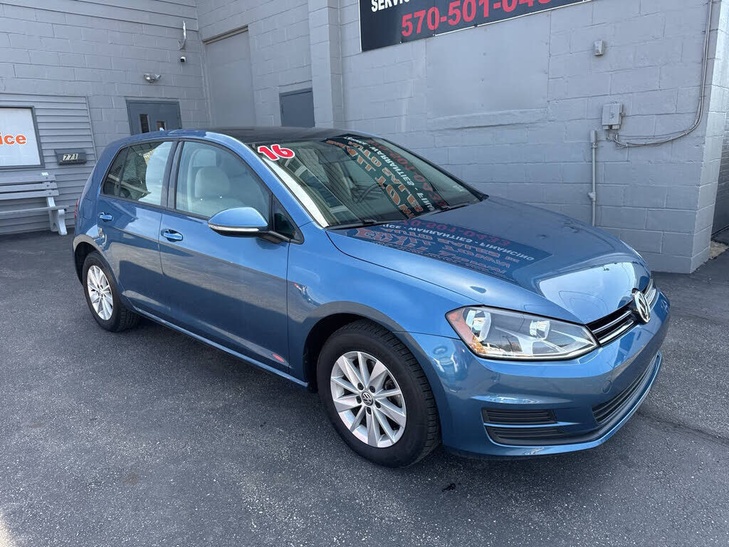 2016 VOLKSWAGEN Golf