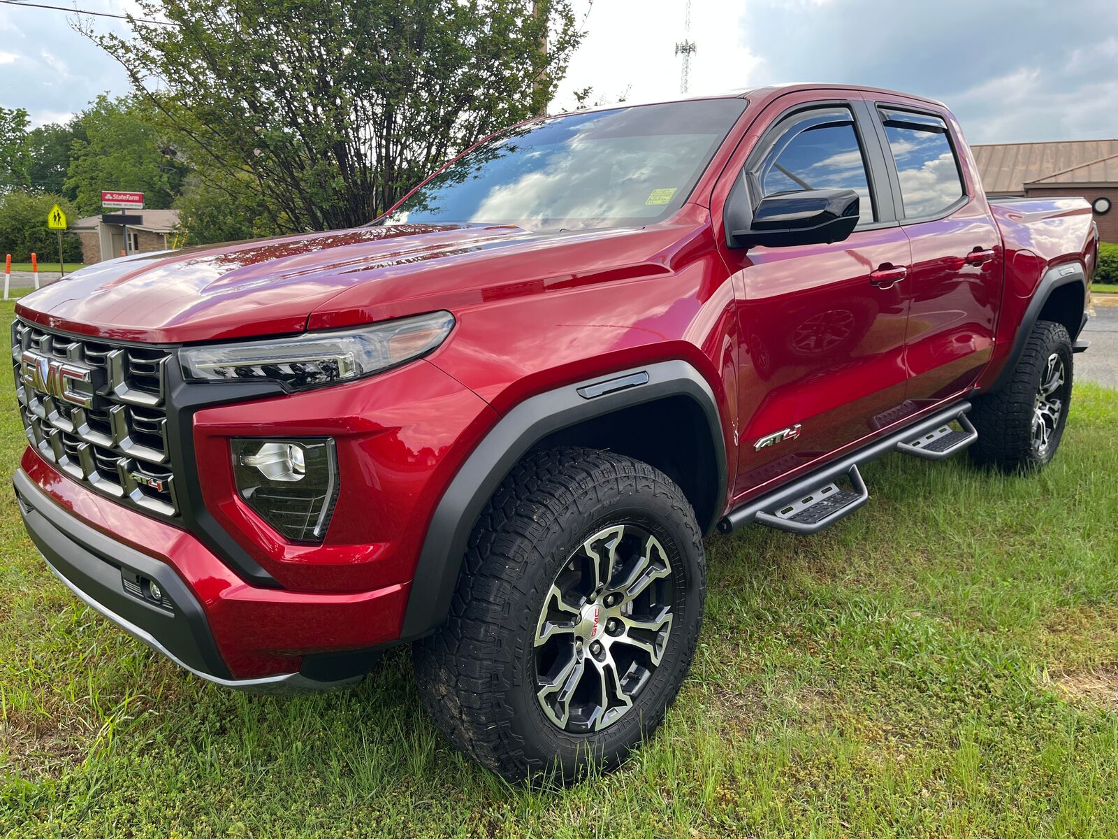 2024 GMC Canyon