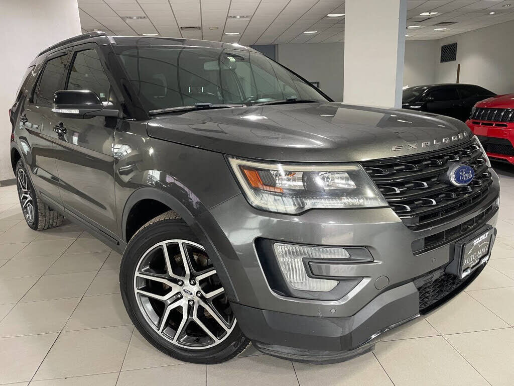 2017 FORD Explorer