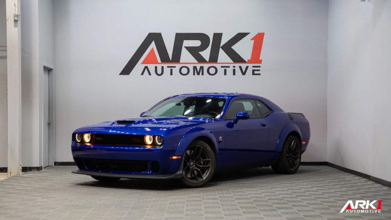 2021 DODGE Challenger