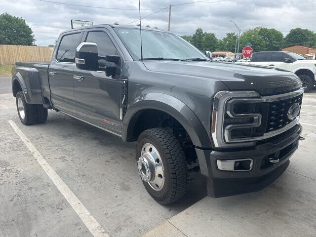 2024 FORD F-450