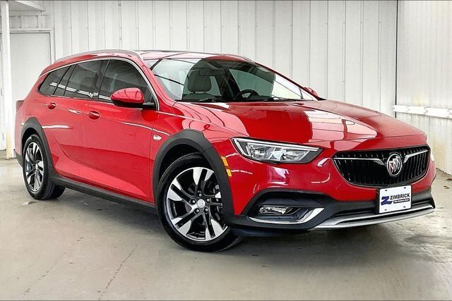 2018 BUICK Regal TourX